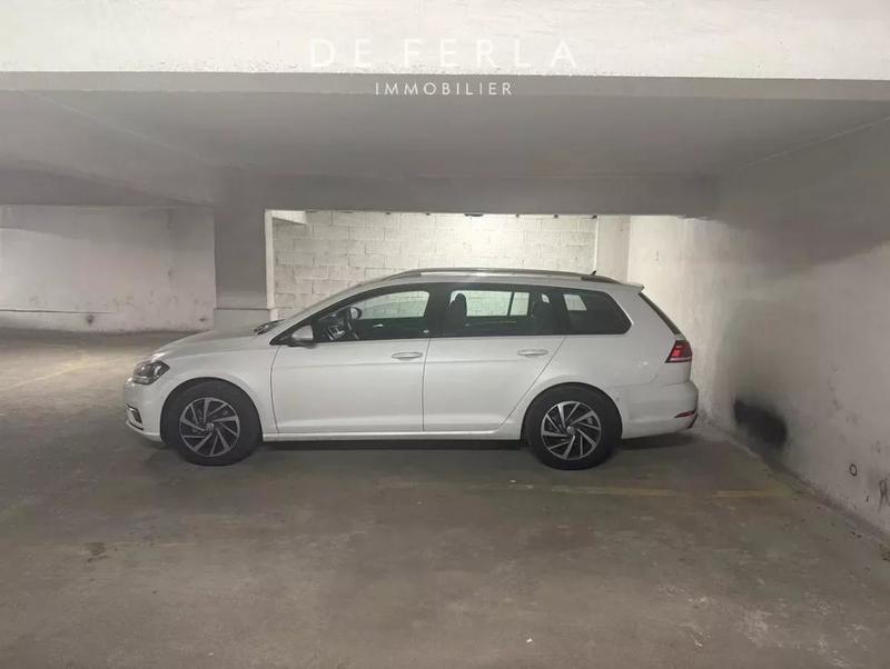 Parking - 12 m²