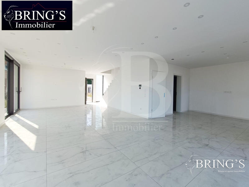 Maison - 124 m² - 4 pièces