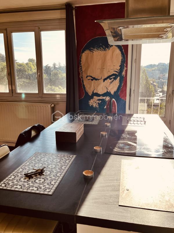 Appartement - 65 m² - 3 pièces