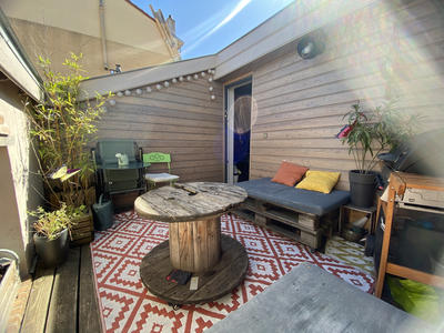 Appartement - 100 m² - 4 pièces