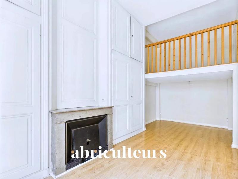 Appartement - 71 m² - 2 pièces