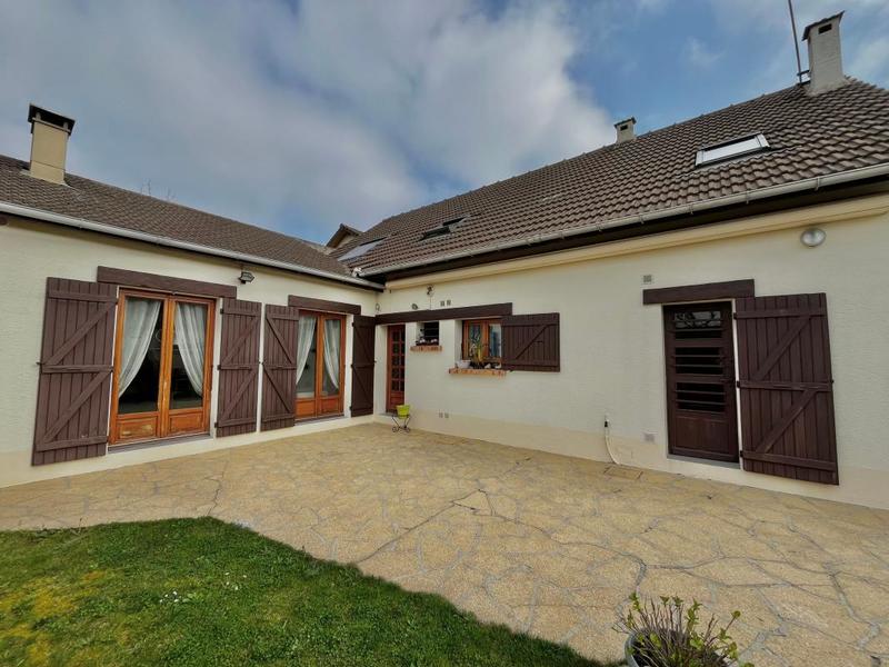 Maison - 160 m² - 5 pièces