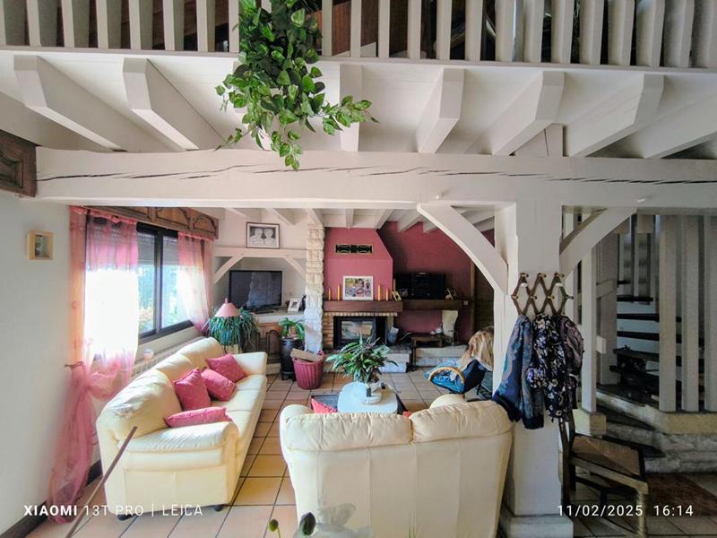 Maison - 185 m² - 5 pièces