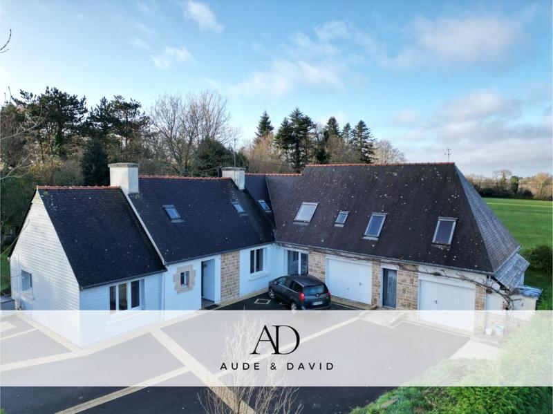 Maison - 230 m² - 8 pièces