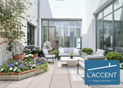 Appartement - 137 m² - 4 pièces