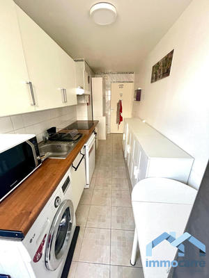 Appartement - 75 m² - 4 pièces