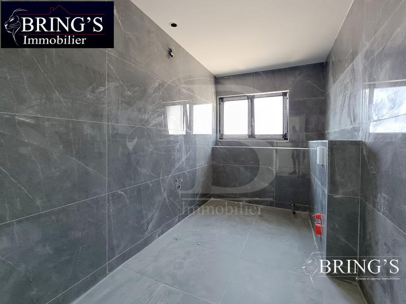 Maison - 136 m² - 5 pièces