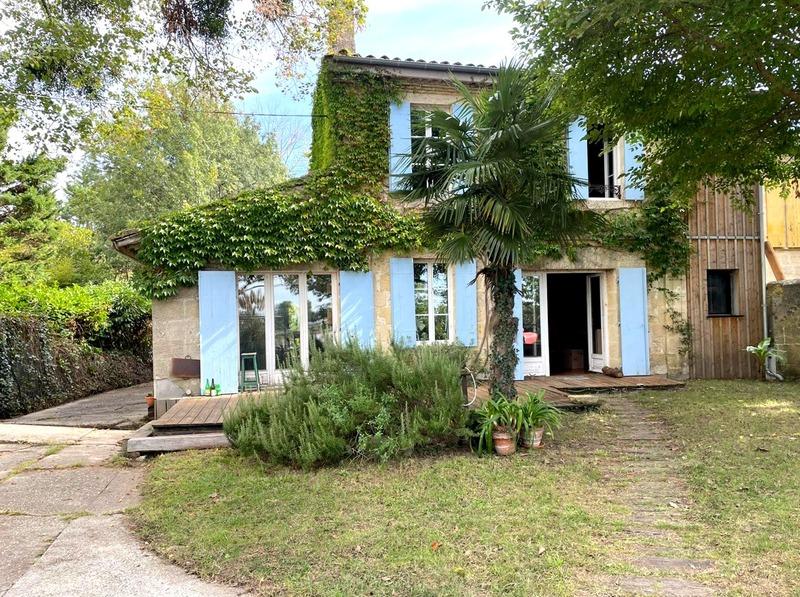 Maison - 160 m² - 6 pièces