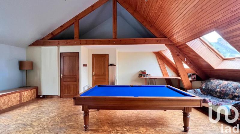 Maison - 183 m² - 7 pièces