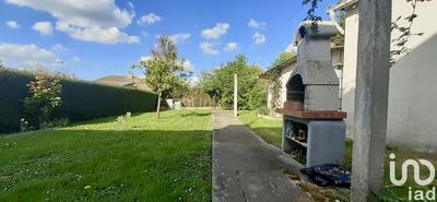 Maison - 93 m² - 5 pièces