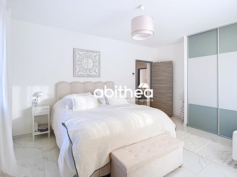 Villa - 140 m² - 4 pièces