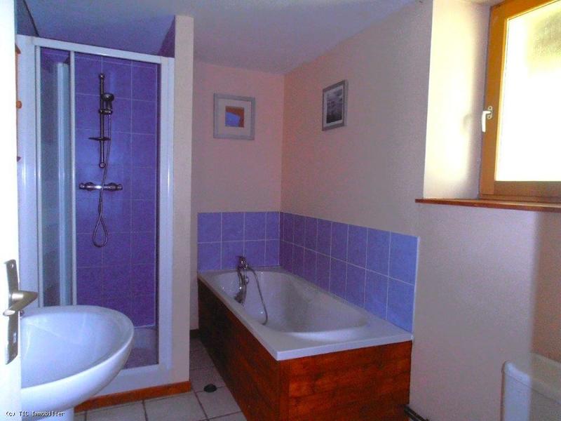 Maison en pierre - 96 m² - 4 pièces