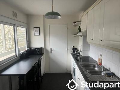 Chambre - 9 m² - 1 pièce