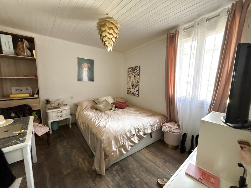 Maison - 215 m² - 5 pièces