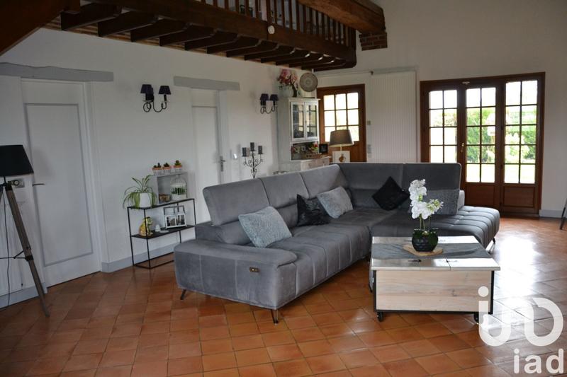 Maison - 168 m² - 8 pièces
