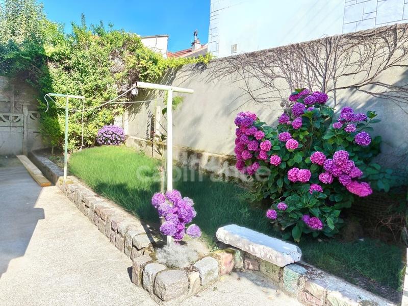 Maison - 137 m² - 6 pièces