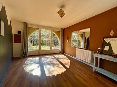 Maison - 140 m² - 4 pièces