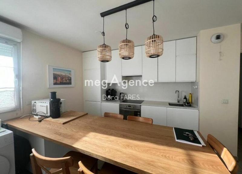 Appartement - 60 m² - 3 pièces