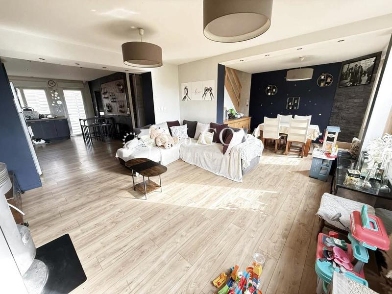 Maison - 125 m² - 5 pièces