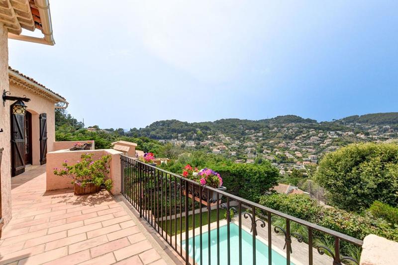 Villa - 231 m² - 5 pièces