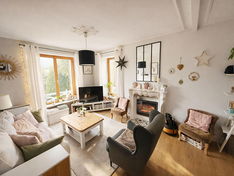 Maison - 143 m² - 6 pièces