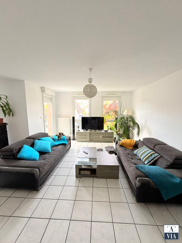 Appartement - 83 m² - 3 pièces