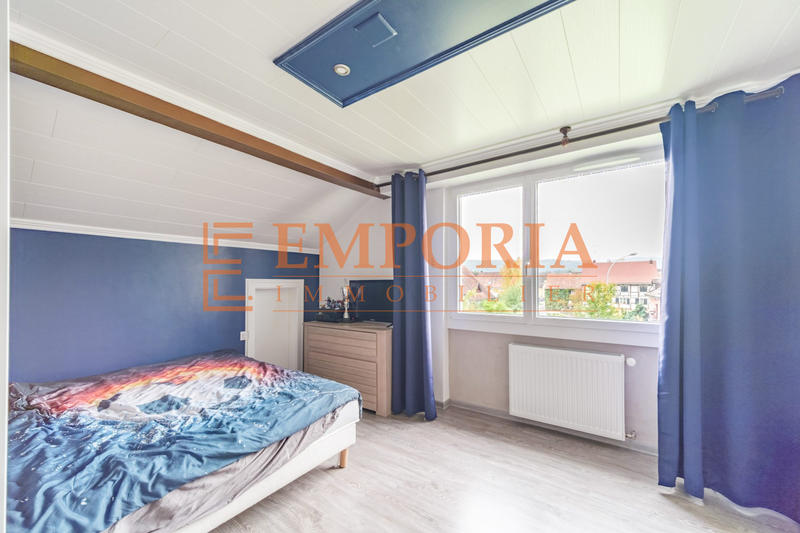 Maison - 194 m² - 8 pièces