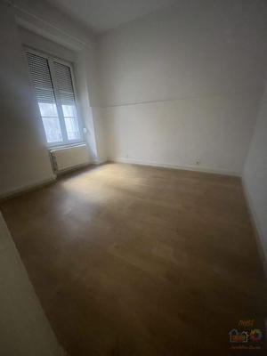 Appartement - 126 m² - 5 pièces