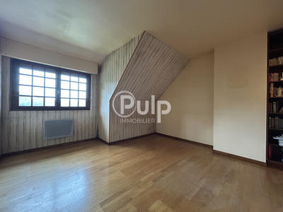 Maison - 155 m² - 7 pièces