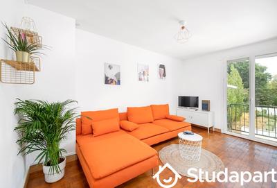 Chambre - 12 m² - 1 pièce