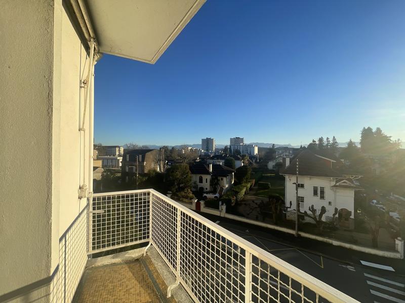 Appartement - 71 m² - 2 pièces