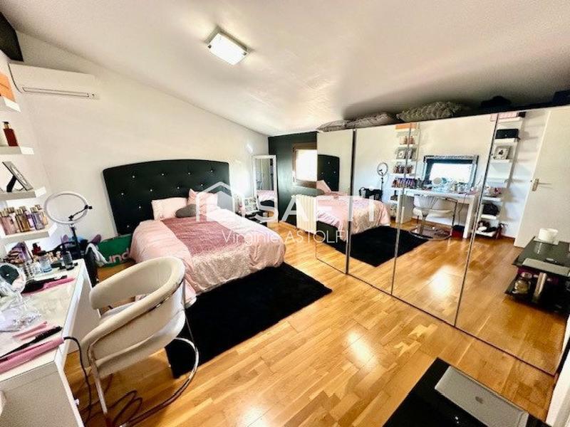 Maison - 153 m² - 5 pièces