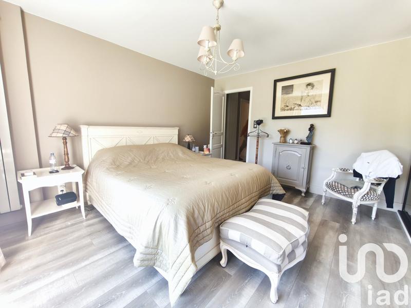 Maison - 339 m² - 7 pièces