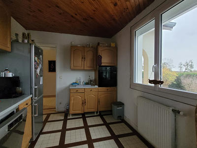 Maison - 171 m² - 8 pièces