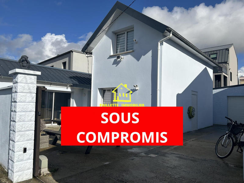 Maison - 110 m² - 4 pièces