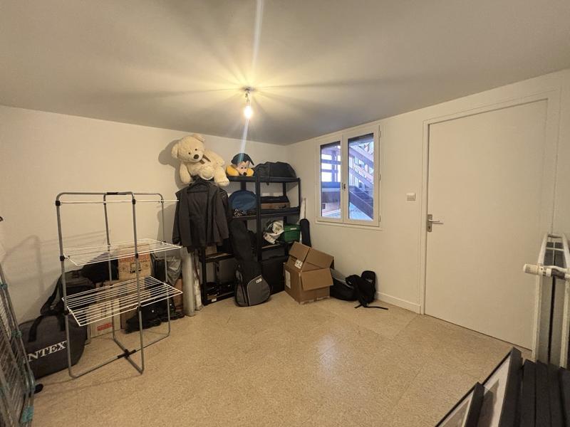 Appartement - 90 m² - 4 pièces