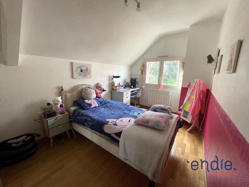 Maison - 121 m² - 6 pièces