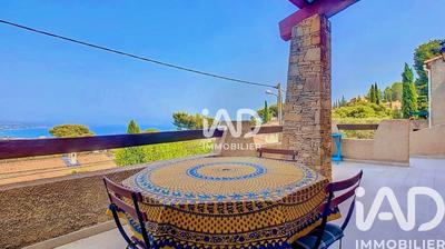 Maison - 120 m² - 5 pièces