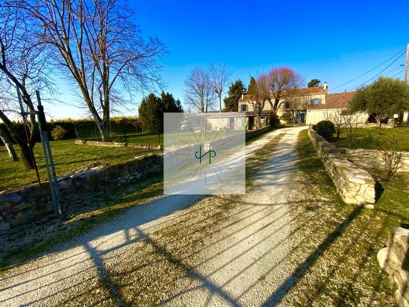 Maison - 362 m² - 14 pièces