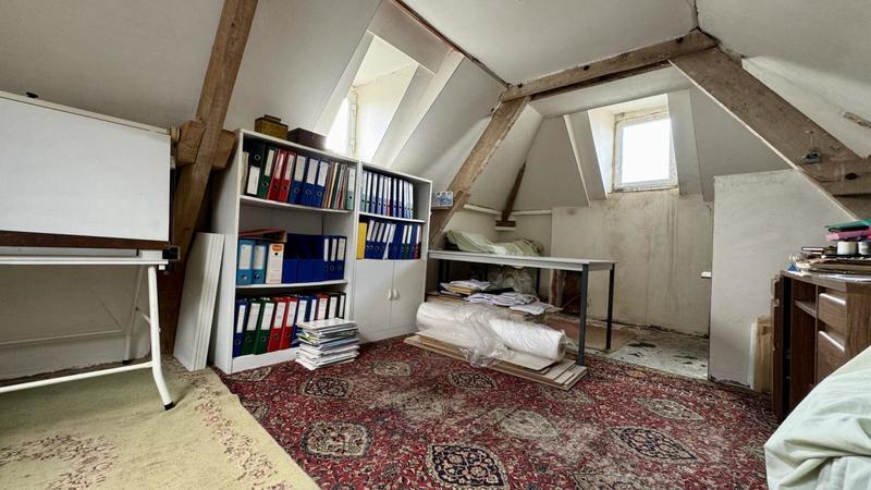 Maison - 150 m² - 8 pièces