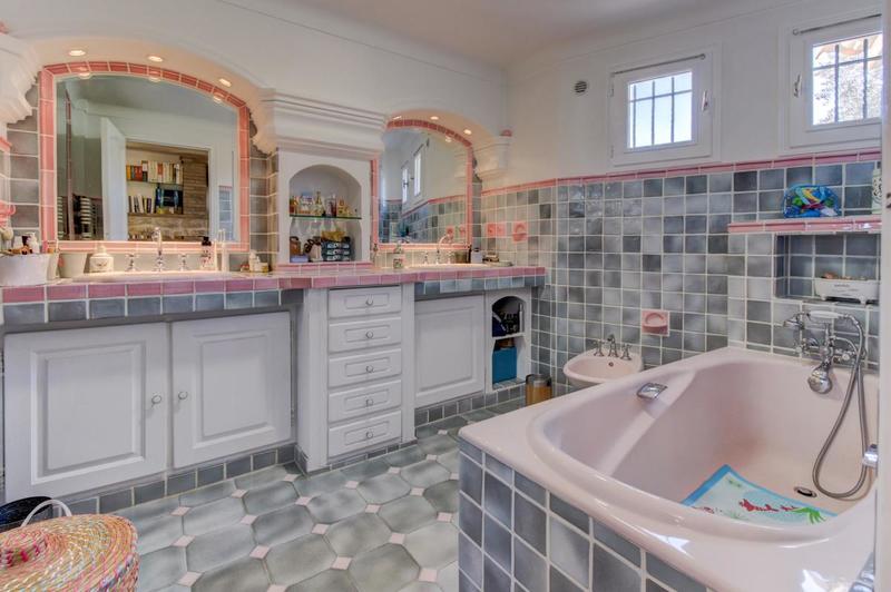 Maison - 104 m² - 4 pièces