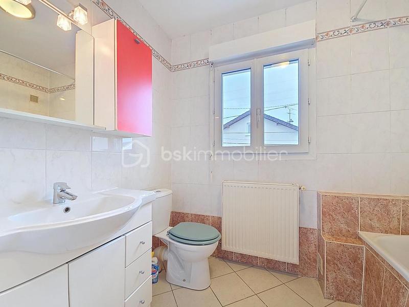 Maison - 83 m² - 4 pièces