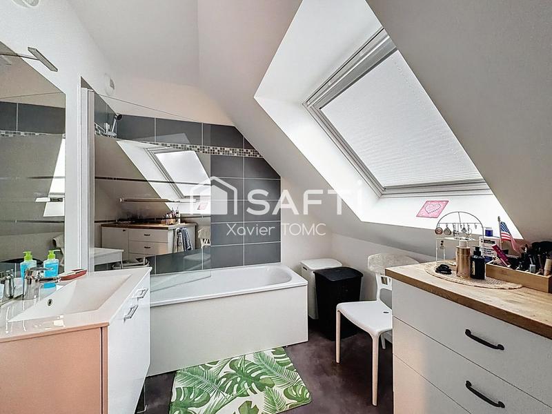 Maison - 82 m² - 5 pièces