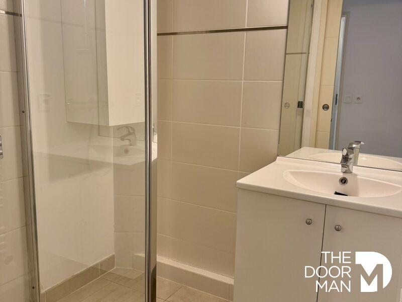 Appartement - 92 m² - 5 pièces