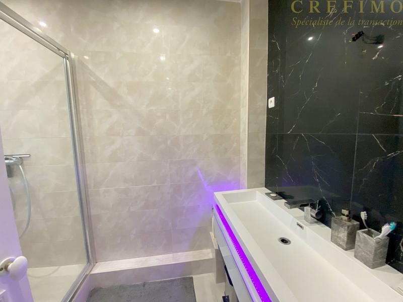 Appartement - 96 m² - 4 pièces