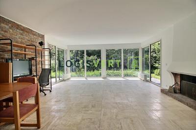 Maison - 205 m² - 10 pièces