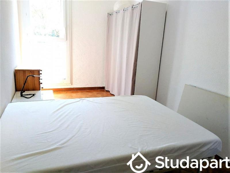 Chambre - 9 m² - 1 pièce