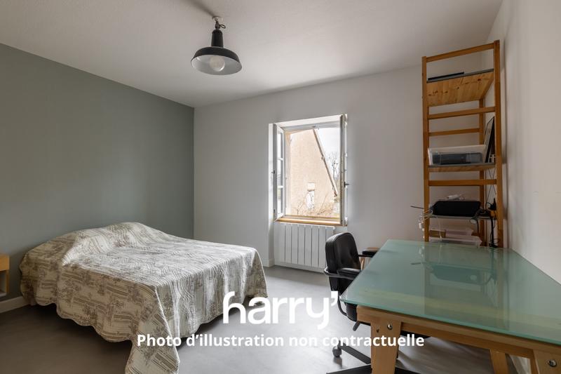 Appartement - 125 m² - 2 pièces