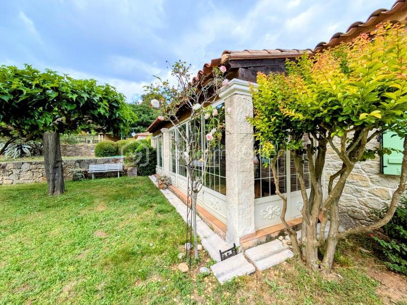 Propriété - 314 m² - 10 pièces