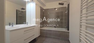 Appartement - 76 m² - 4 pièces